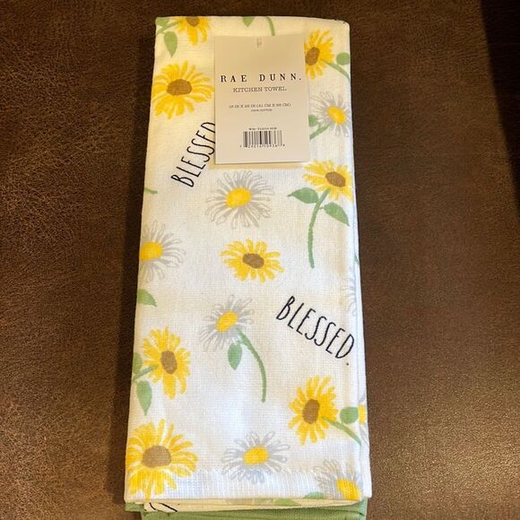 NWT Rae Dunn kitchen towels - Picture 1 of 3